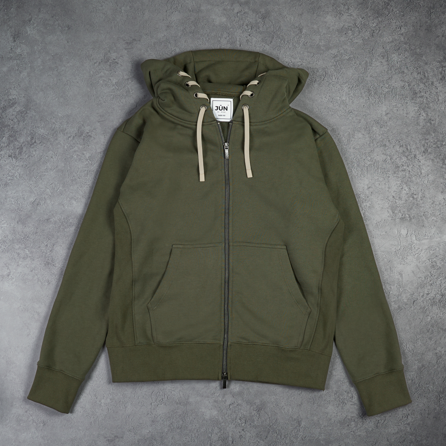 DAWN. ZIP UP