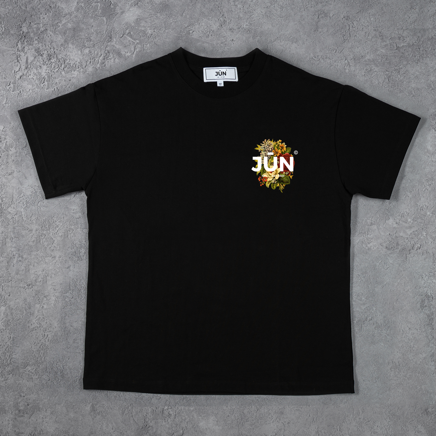 JŪN LOVE TEE.
