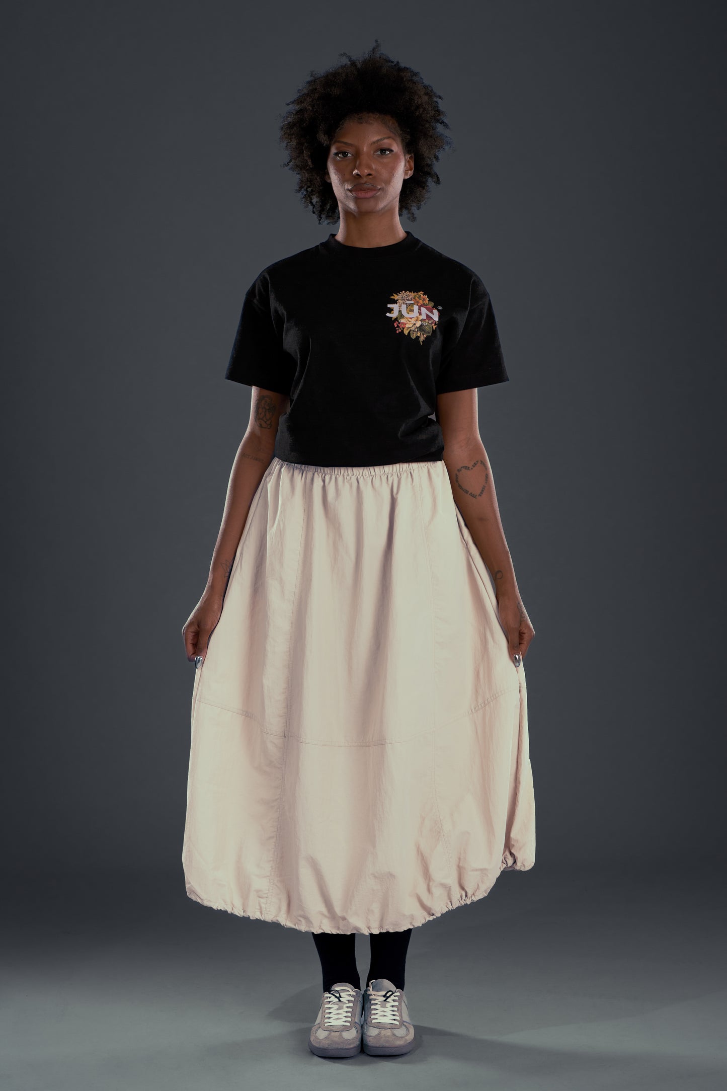 JŪN LOVE TEE.