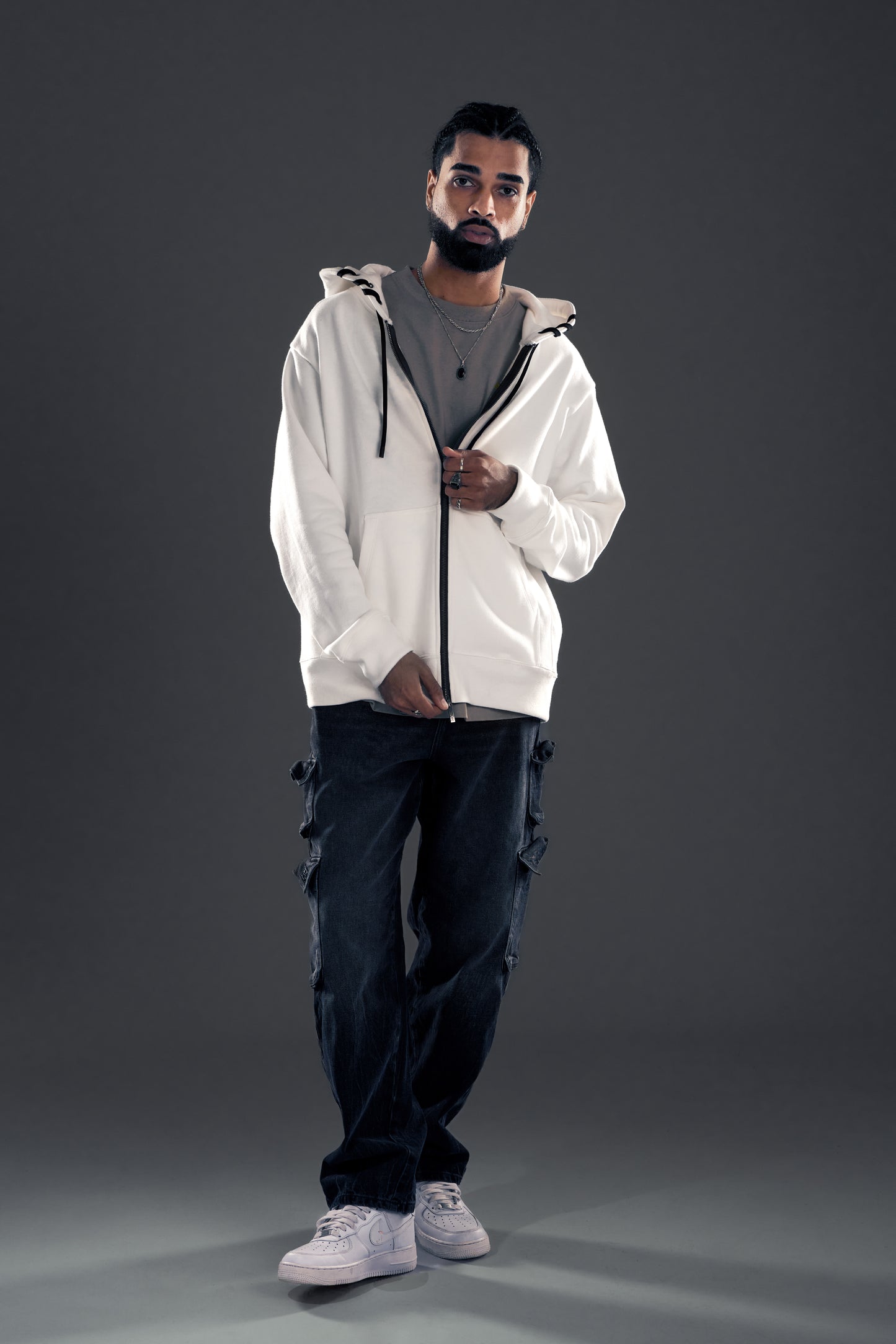 DAWN. ZIP UP