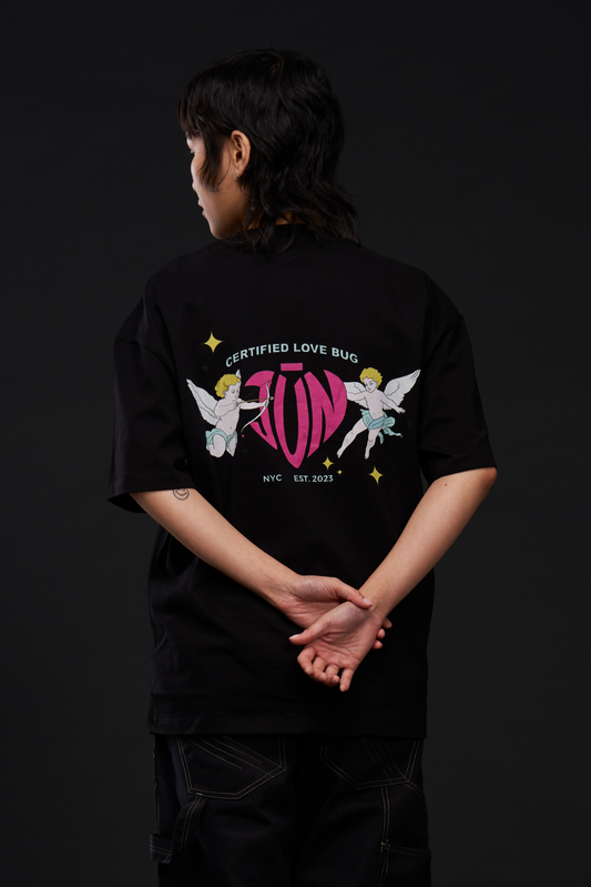 LOVE BUG. TEE