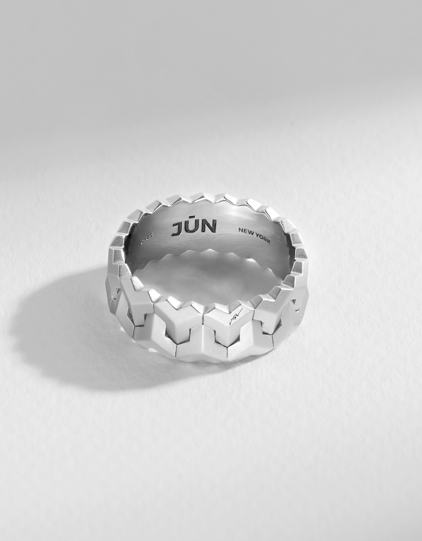 HEXA. RING