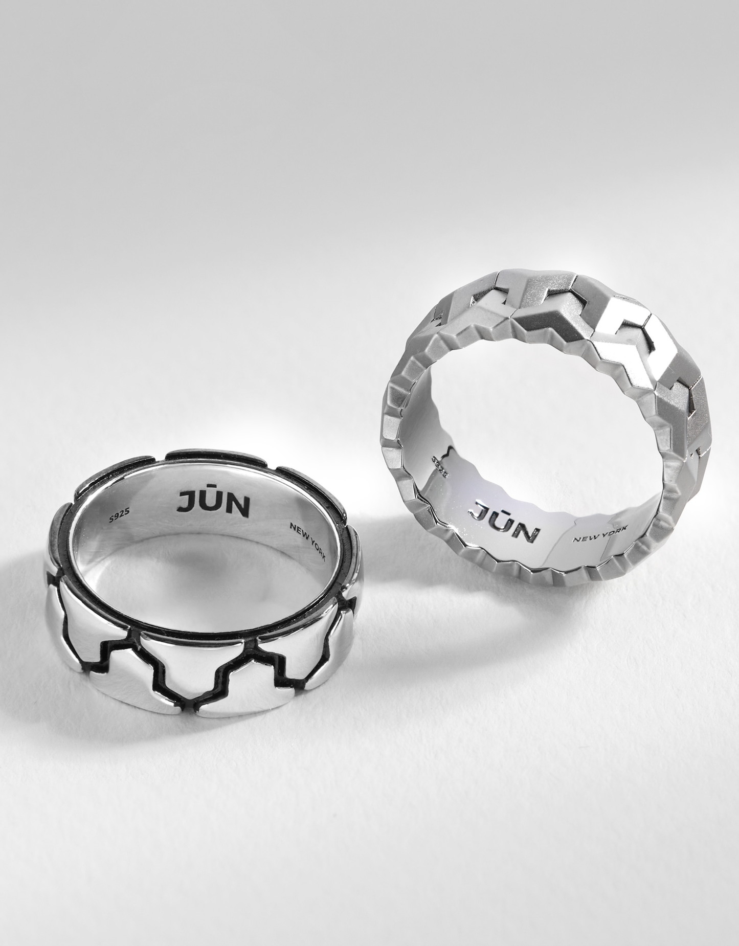 TRACE. RING