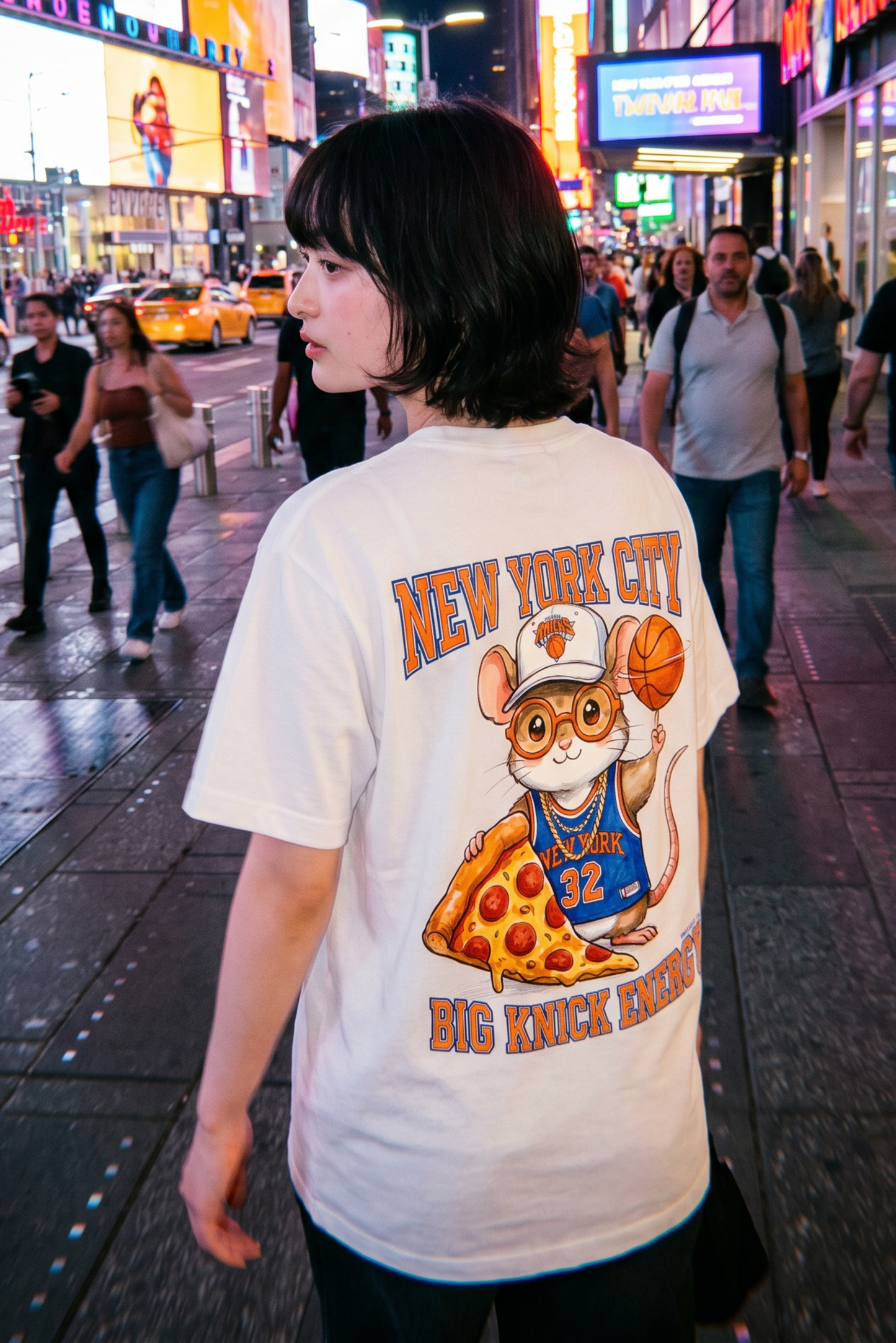 KNICKS RAT. TEE