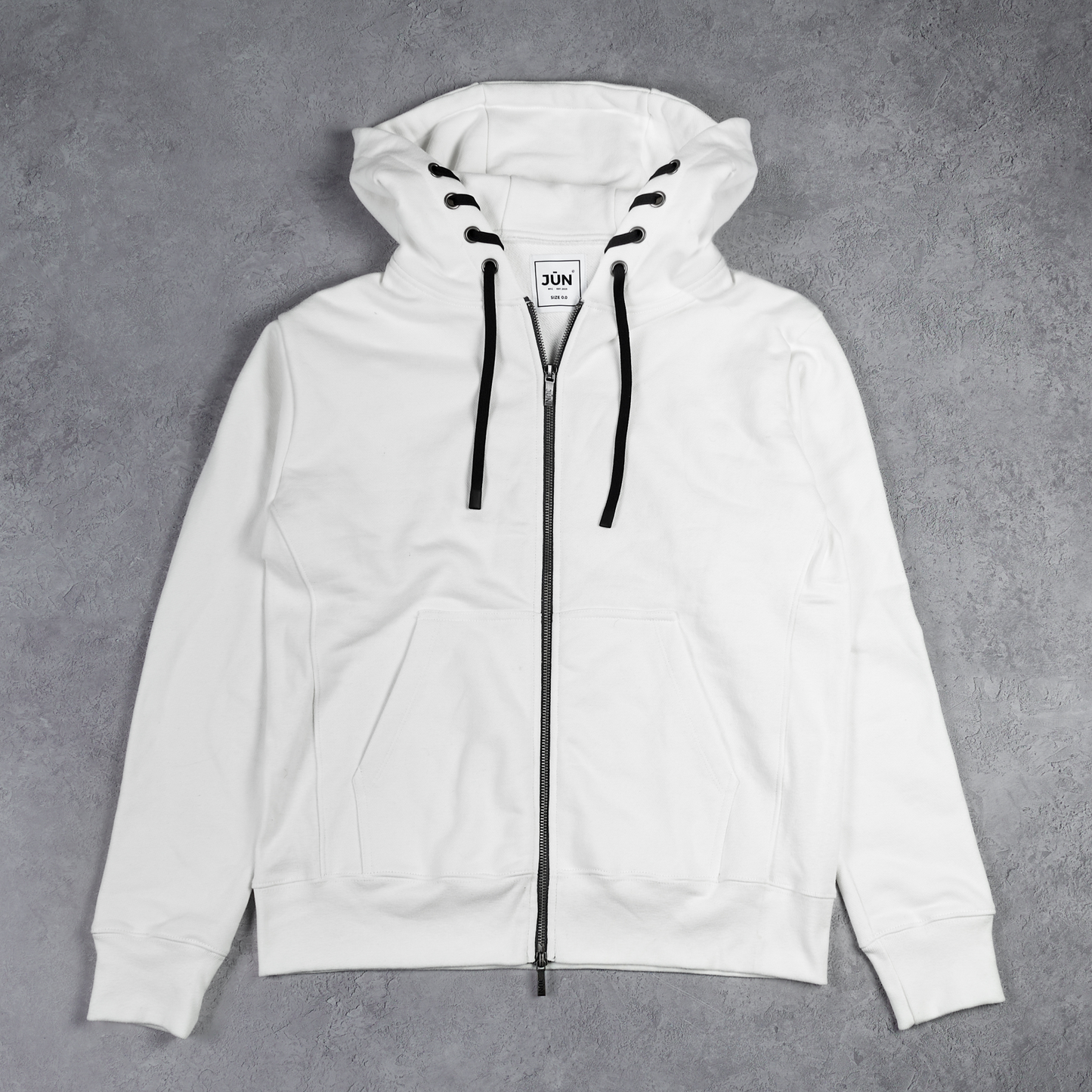 DAWN. ZIP UP - White