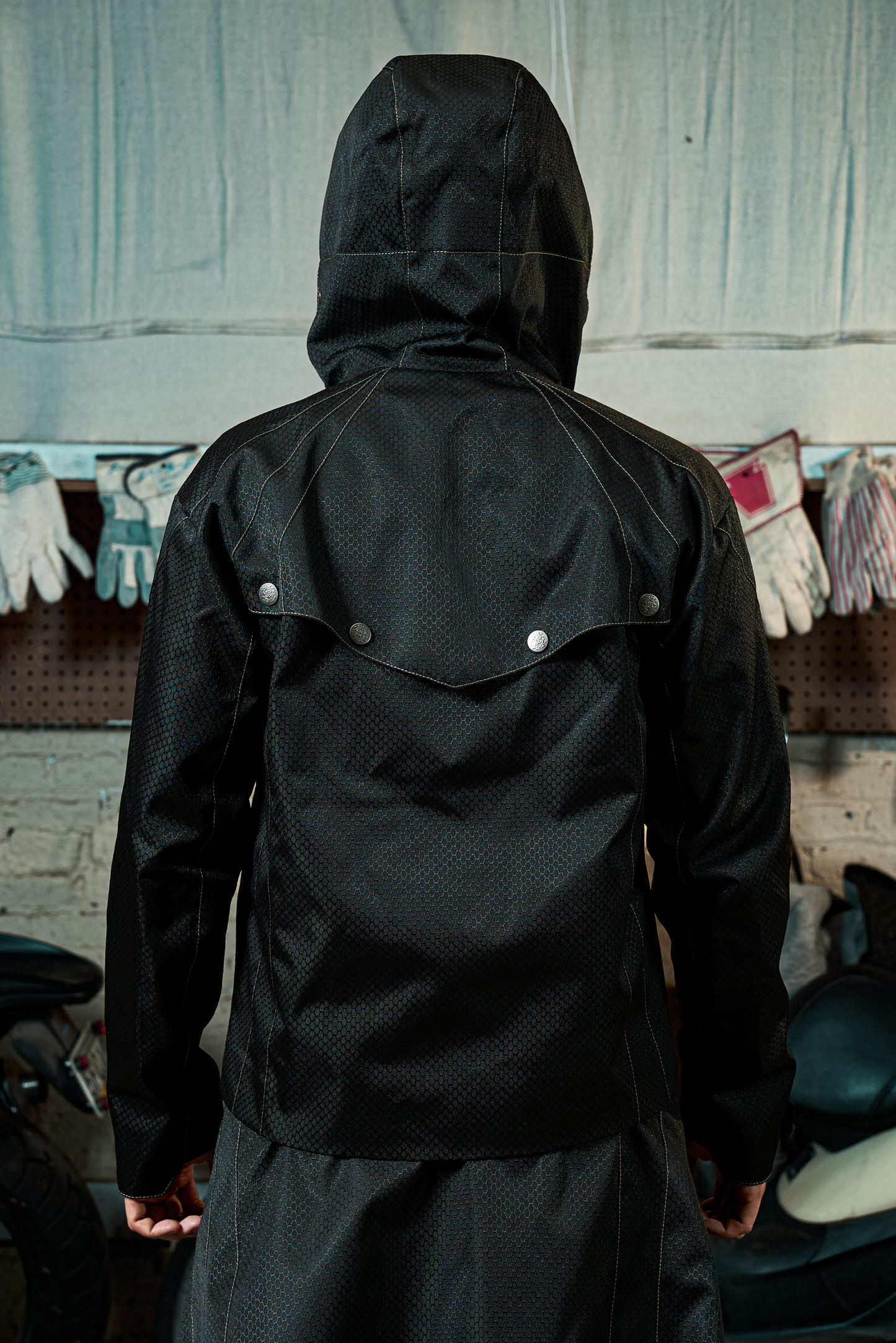 NOVA. JKT