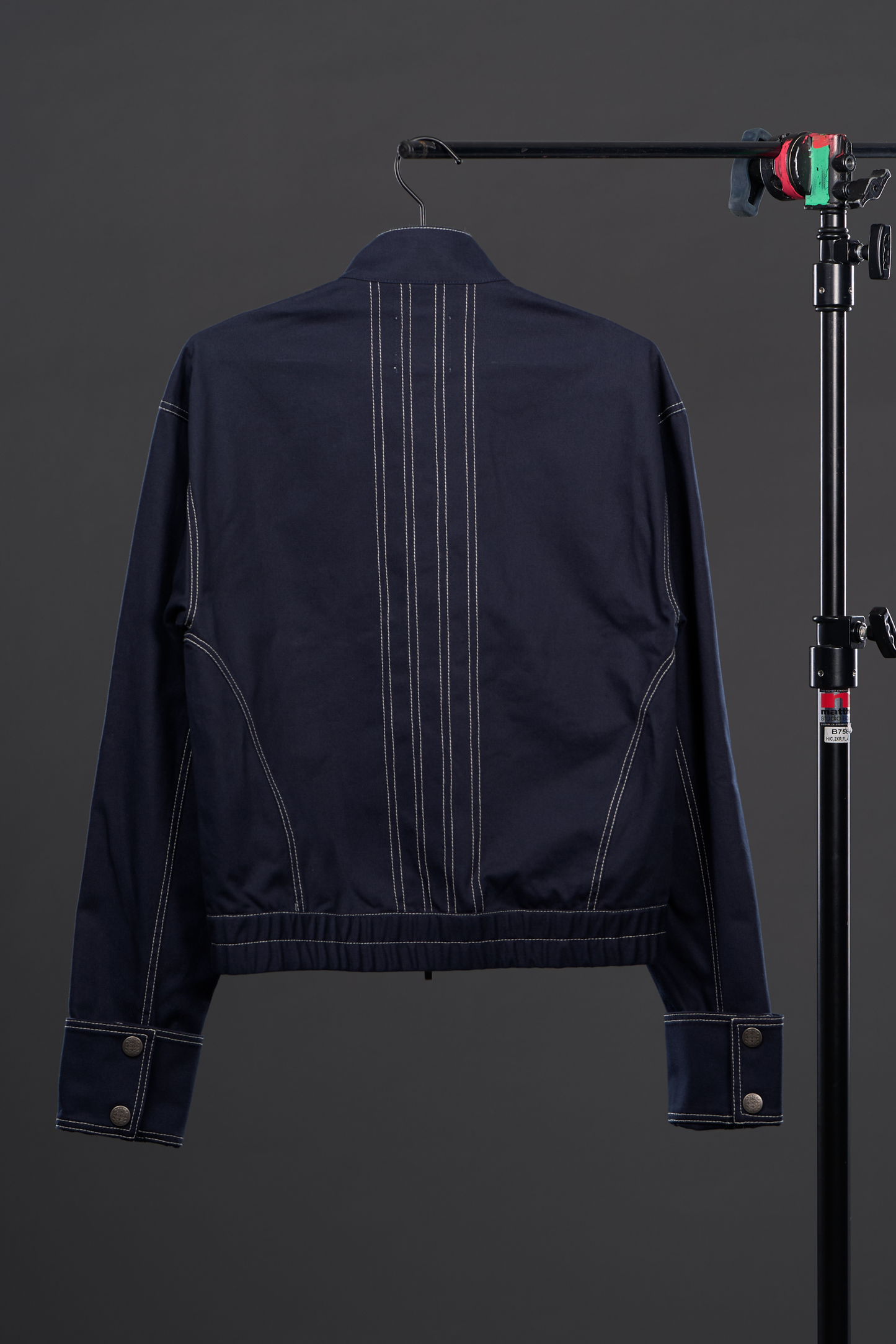 ONYX. JKT