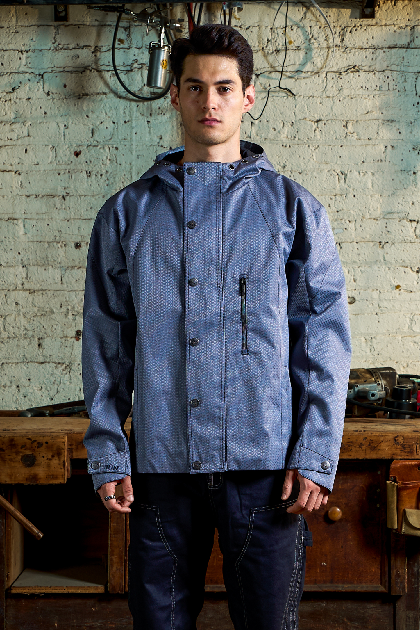 NOVA. JKT
