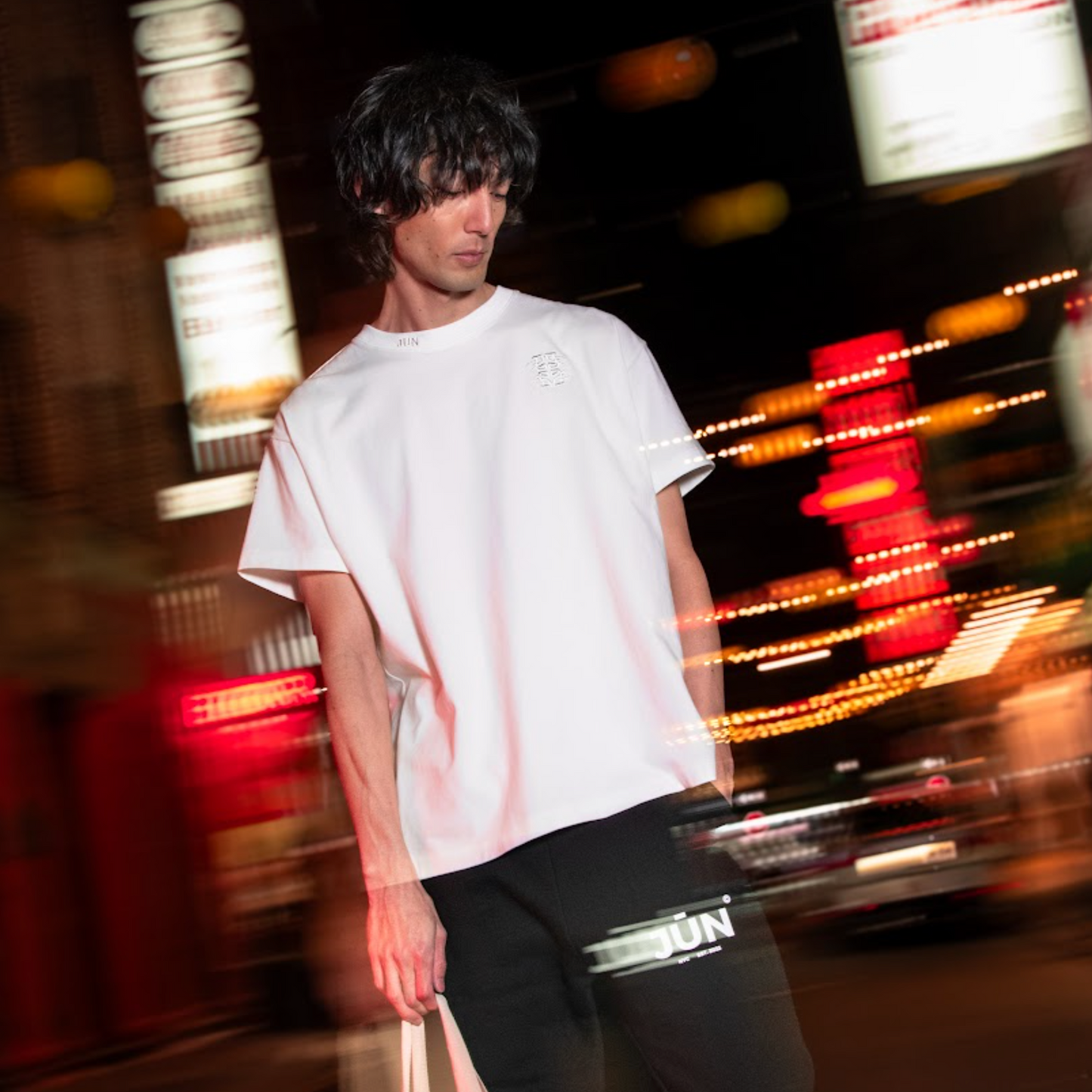 EMB. TEE - Ivory White